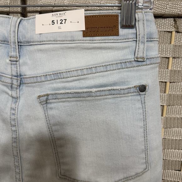Judy Blue SKINNY FIT CAPRI Size 5/27 Light Wash Stretch Denim Mid-Rise NEW - Picture 5 of 11